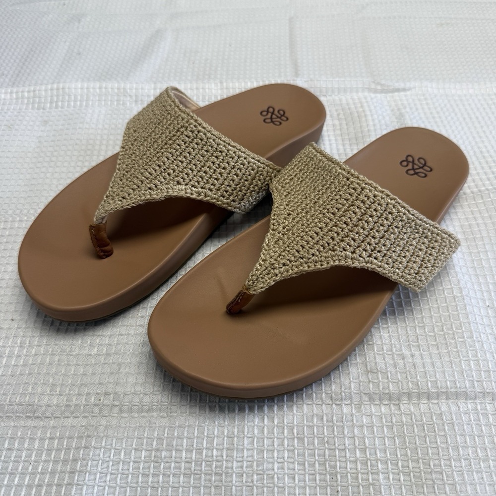 The Sak Womens Crochet Thong Sandals Beige Tan Boho Flip Flop‎ Slides 6 Shoes